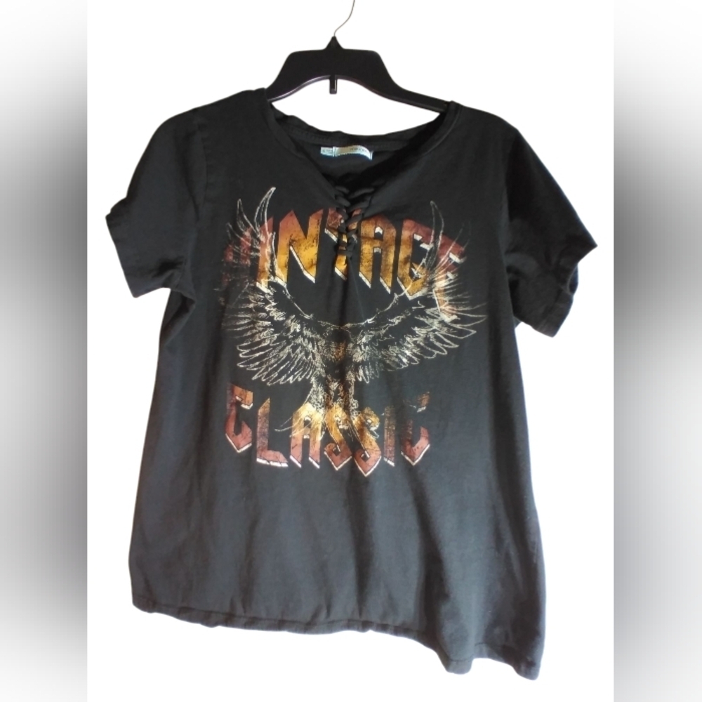 Maurices Vintage Classic Black Graphic Tee 100% Cotton Vacation Summer Goth